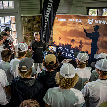 Humminbird and Minn Kota Booth Presentation